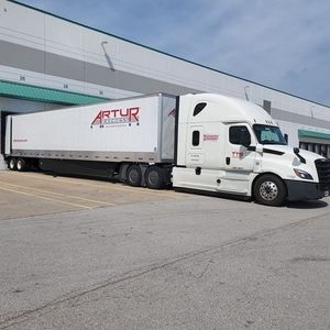 Meet your Posher, Junior